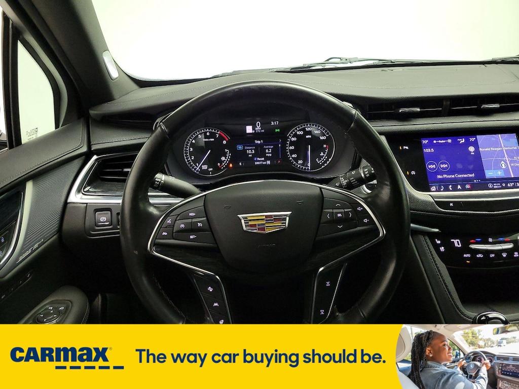 used 2023 Cadillac XT5 car, priced at $30,998