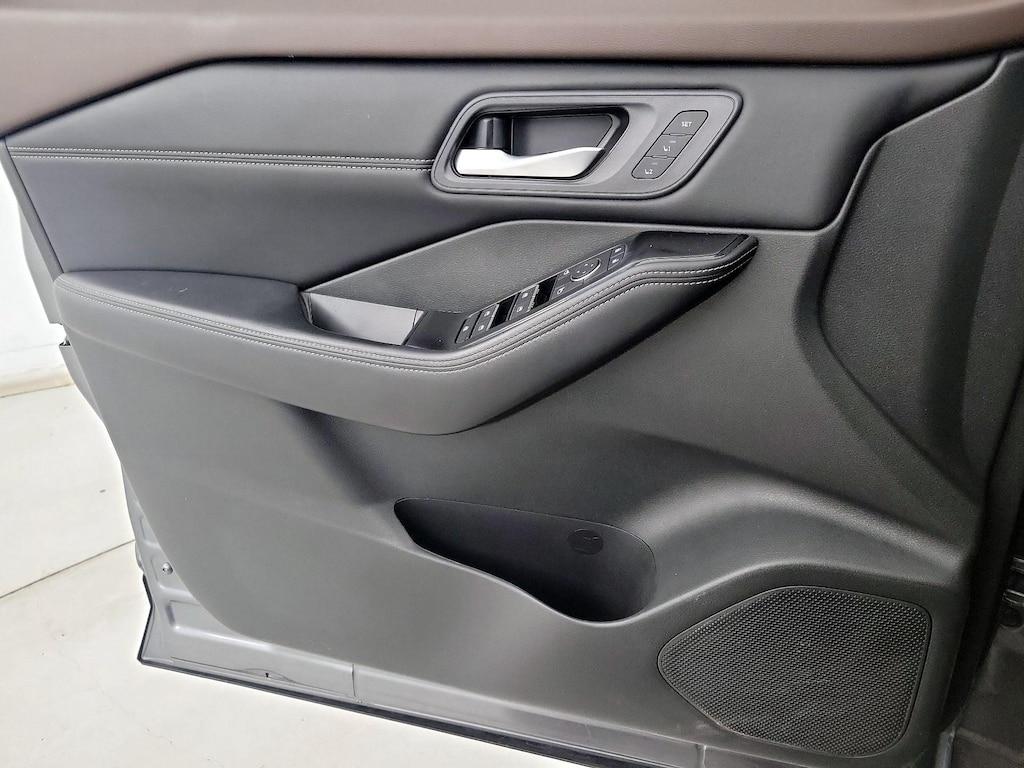 used 2023 Nissan Rogue car, priced at $26,998