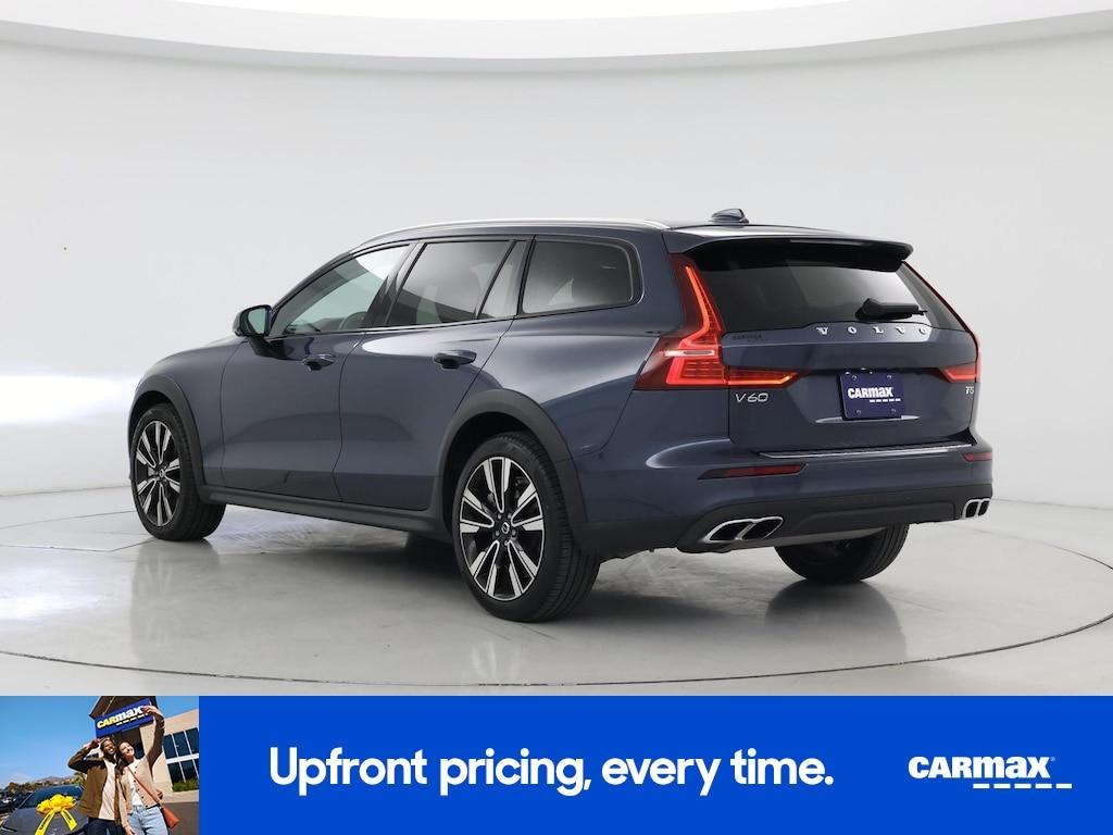 used 2022 Volvo V60 Cross Country car, priced at $31,998