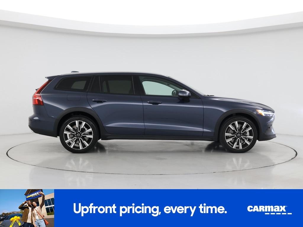 used 2022 Volvo V60 Cross Country car, priced at $31,998