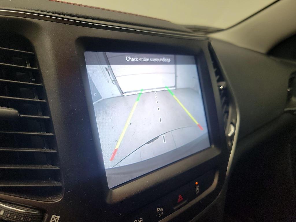used 2020 Jeep Cherokee car, priced at $20,998