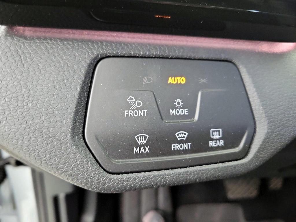 used 2021 Volkswagen ID.4 car, priced at $25,998
