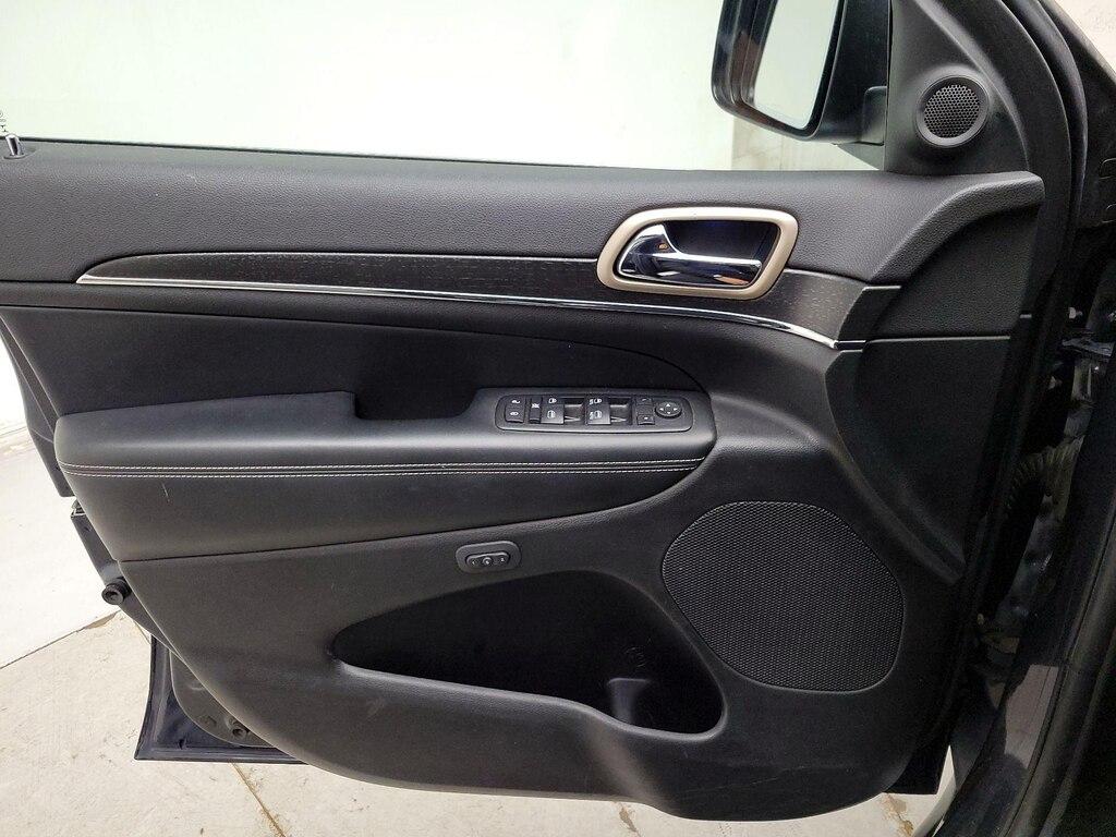 used 2015 Jeep Grand Cherokee car, priced at $17,998