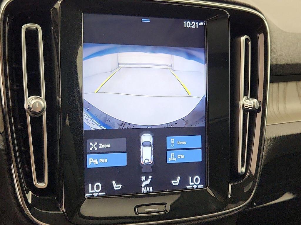 used 2020 Volvo XC40 car, priced at $27,998