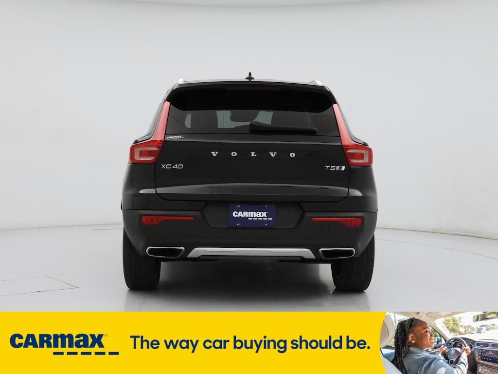 used 2020 Volvo XC40 car, priced at $27,998