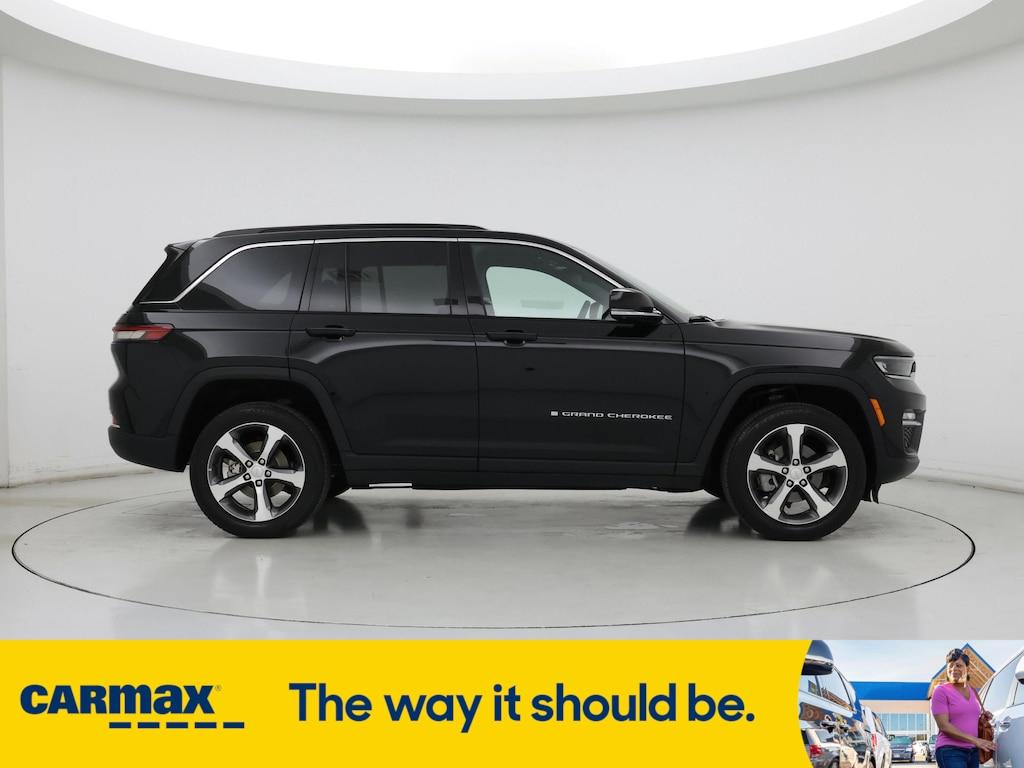 used 2024 Jeep Grand Cherokee car, priced at $43,998