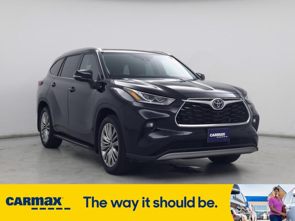 used 2023 Toyota Highlander car, priced at $47,998