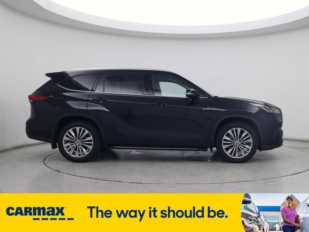 used 2023 Toyota Highlander car, priced at $47,998
