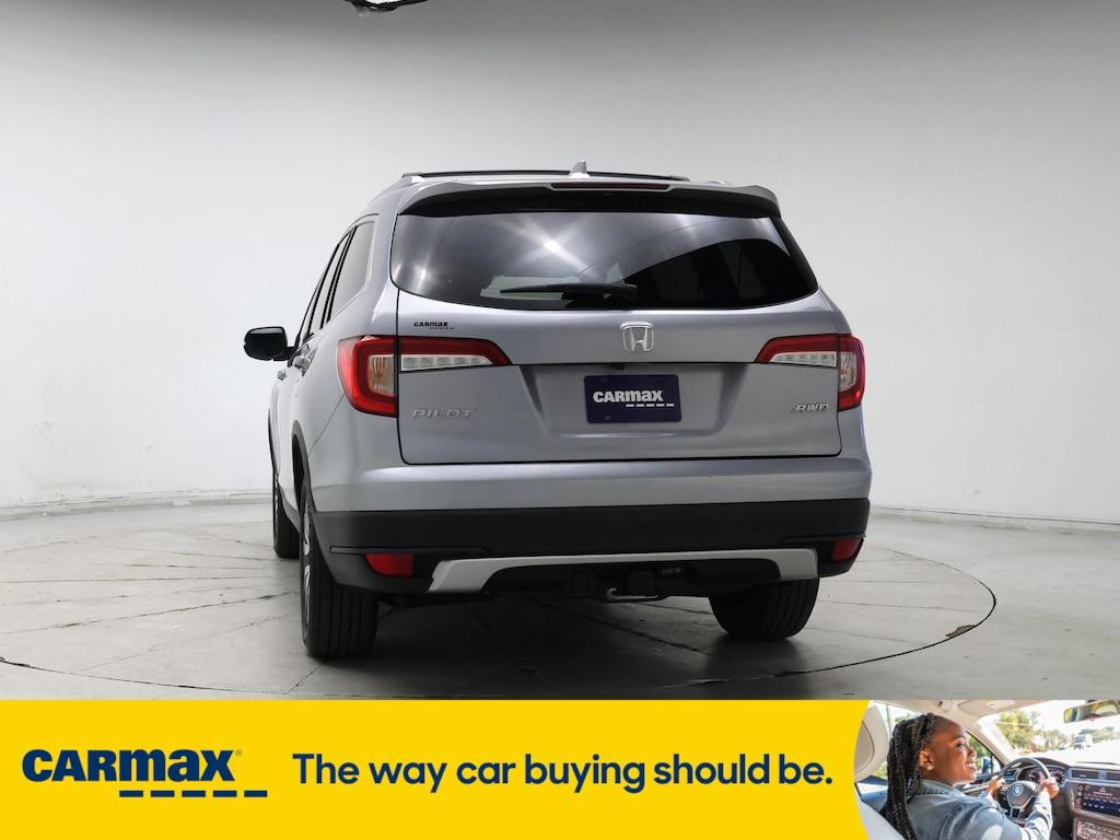 used 2019 Honda Pilot car, priced at $27,998
