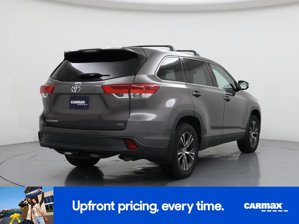 used 2019 Toyota Highlander car, priced at $25,998