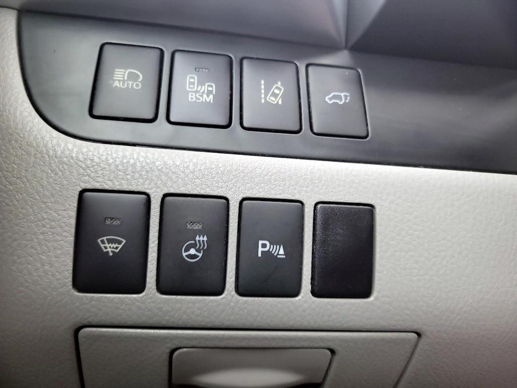 used 2015 Toyota Highlander car, priced at $24,998
