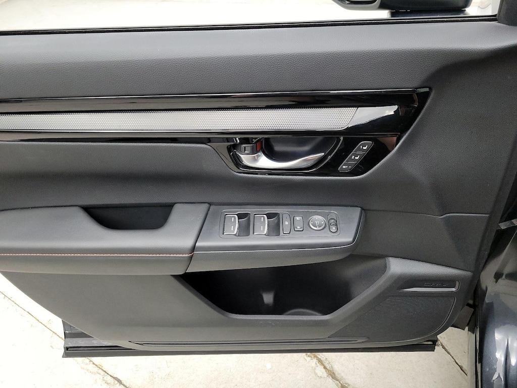 used 2024 Honda CR-V Hybrid car, priced at $37,998