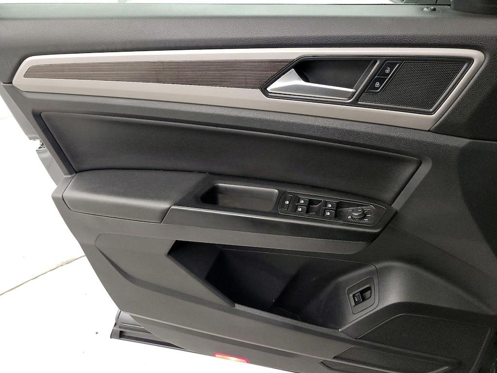 used 2020 Volkswagen Atlas car, priced at $23,998
