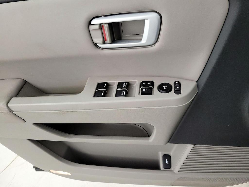 used 2015 Honda Pilot car, priced at $17,998
