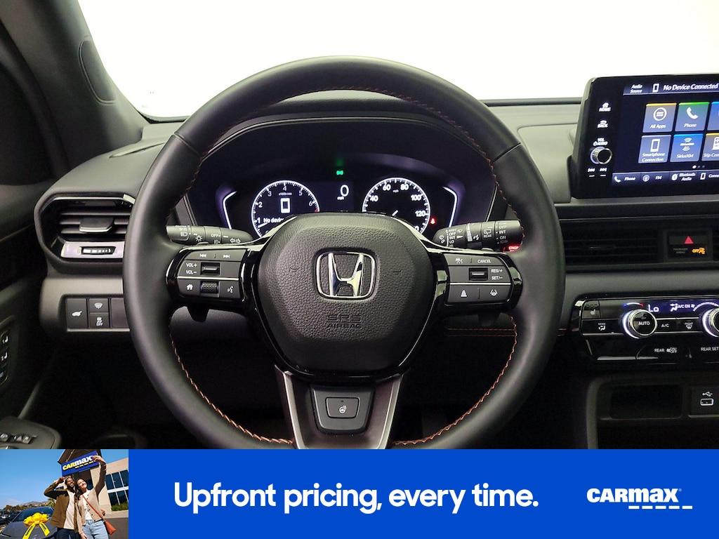 used 2025 Honda Pilot car, priced at $47,998