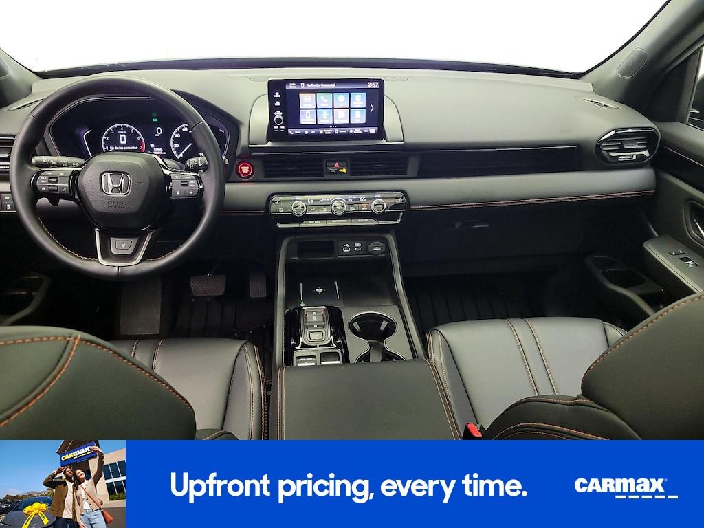 used 2025 Honda Pilot car, priced at $47,998