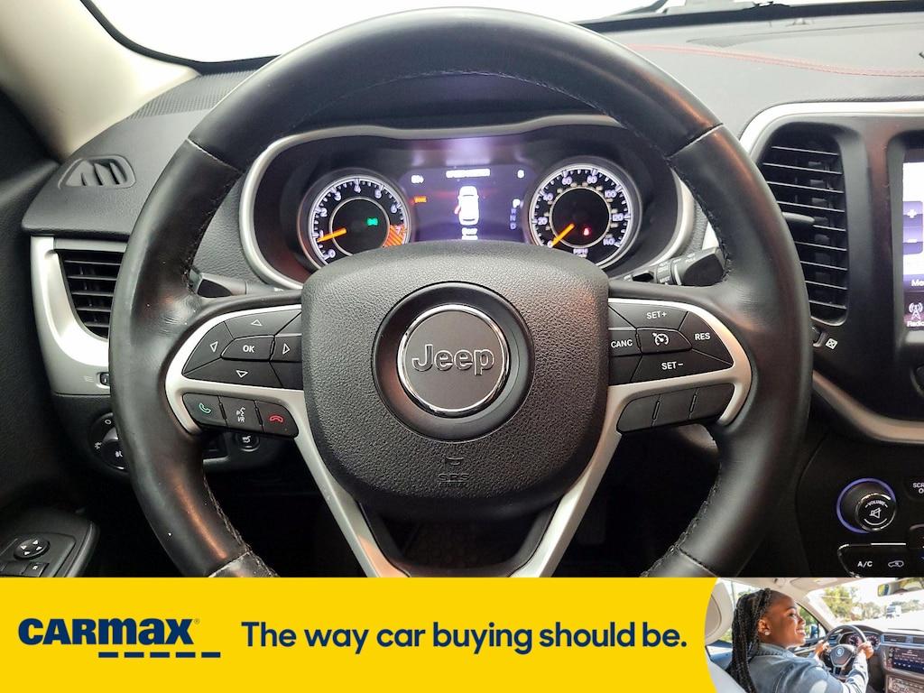 used 2015 Jeep Cherokee car, priced at $16,998