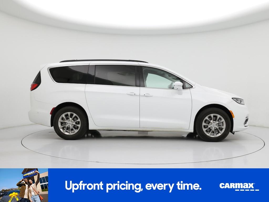 used 2022 Chrysler Pacifica car, priced at $37,998