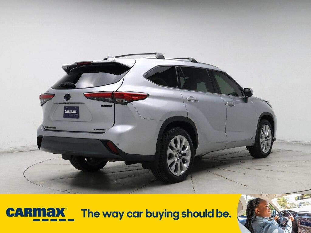 used 2022 Toyota Highlander Hybrid car, priced at $44,998