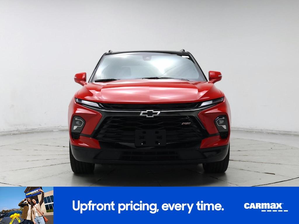 used 2024 Chevrolet Blazer car, priced at $33,998