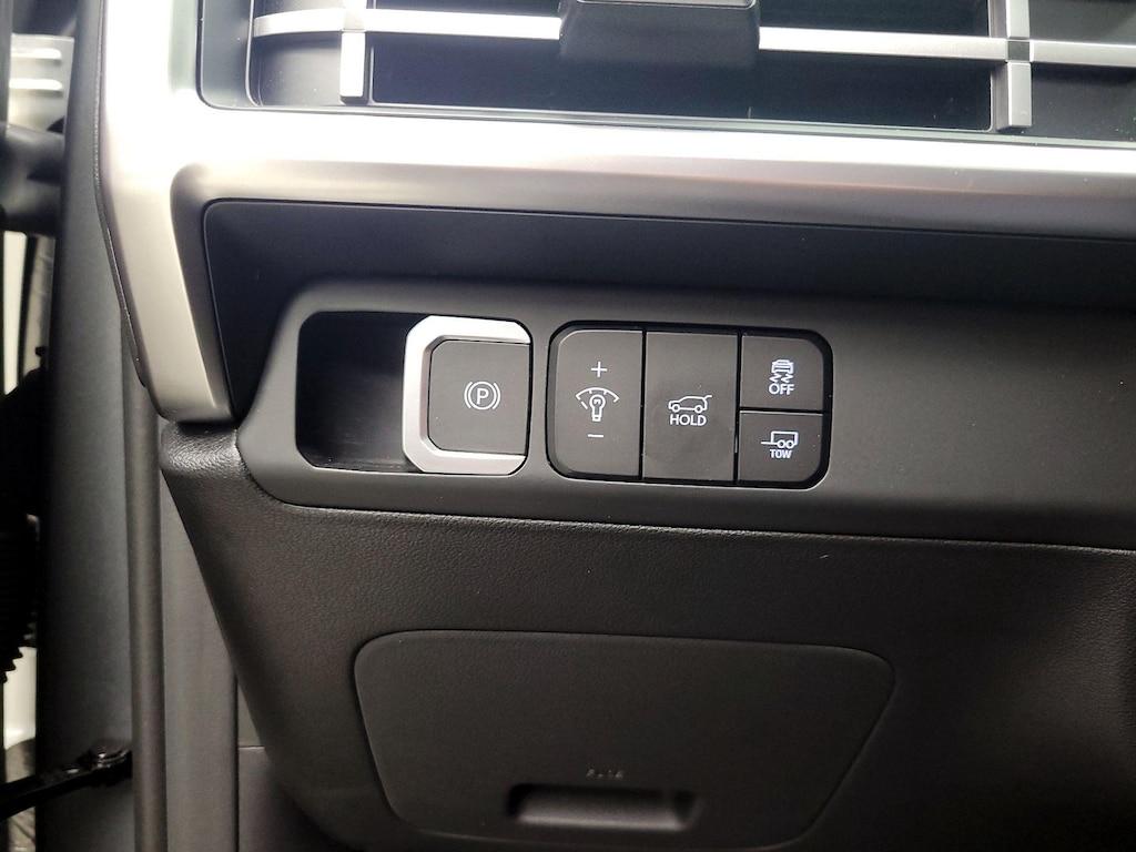 used 2024 Hyundai Santa Fe car, priced at $37,998