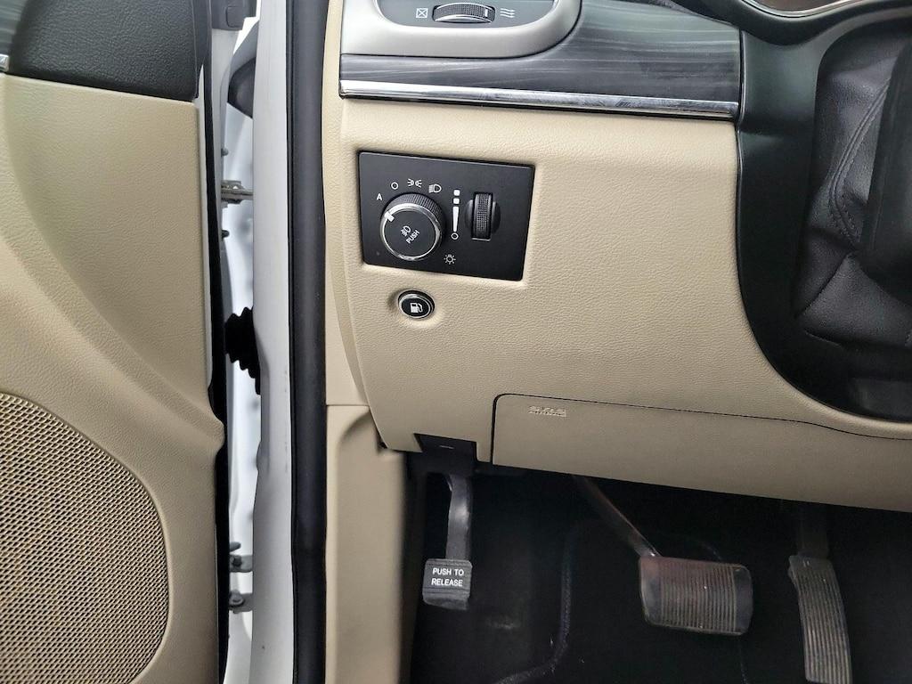 used 2019 Jeep Grand Cherokee car, priced at $19,998