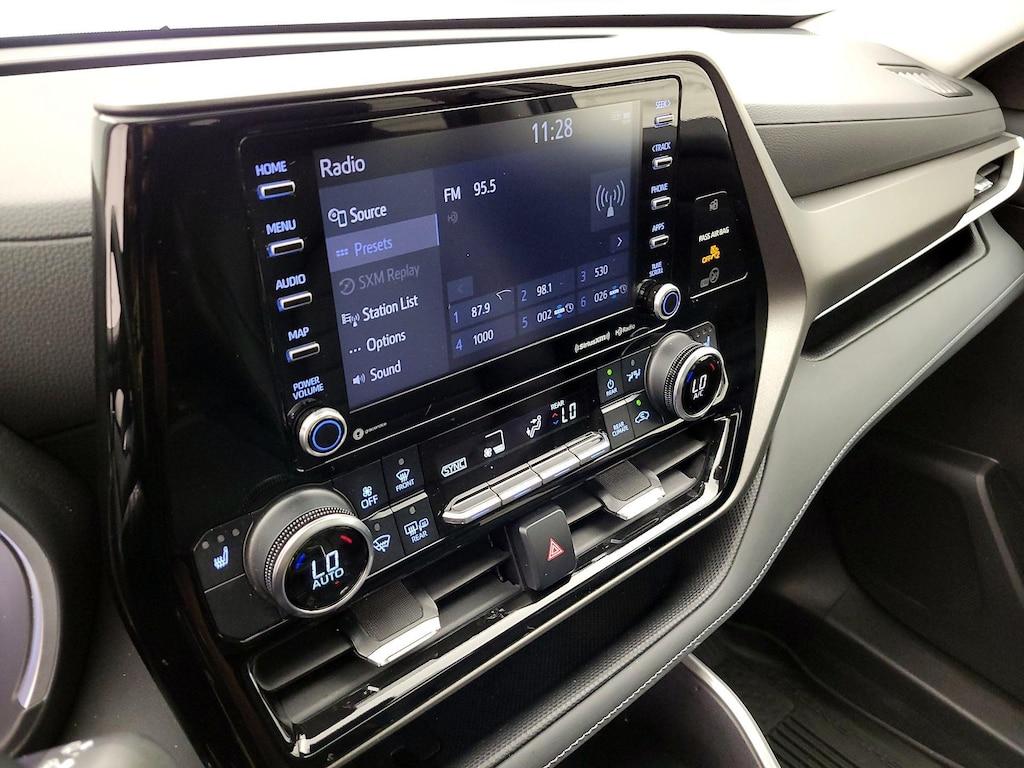 used 2022 Toyota Highlander car, priced at $36,998