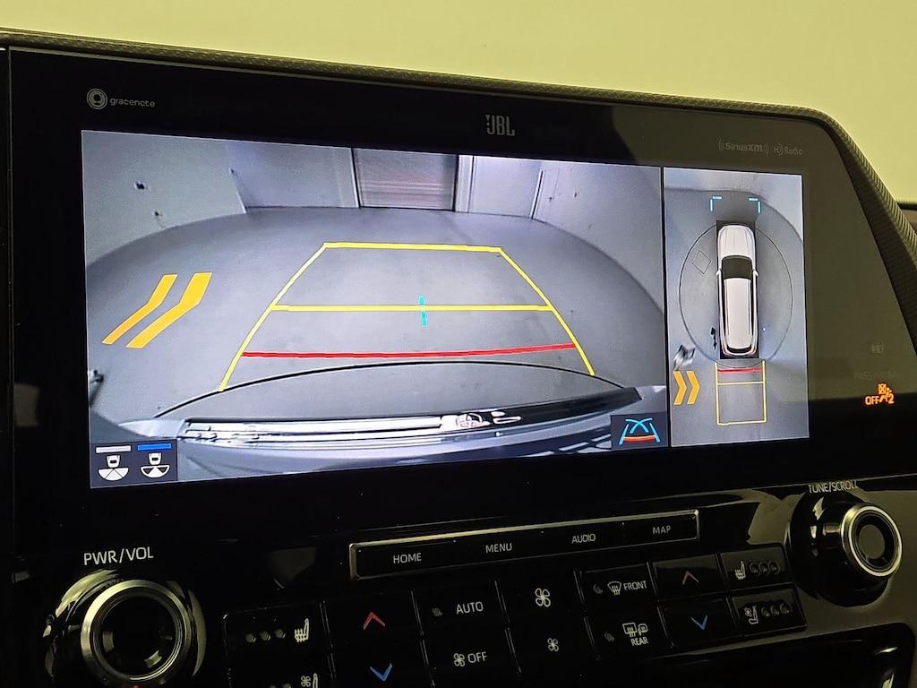 used 2022 Toyota Highlander Hybrid car, priced at $43,998