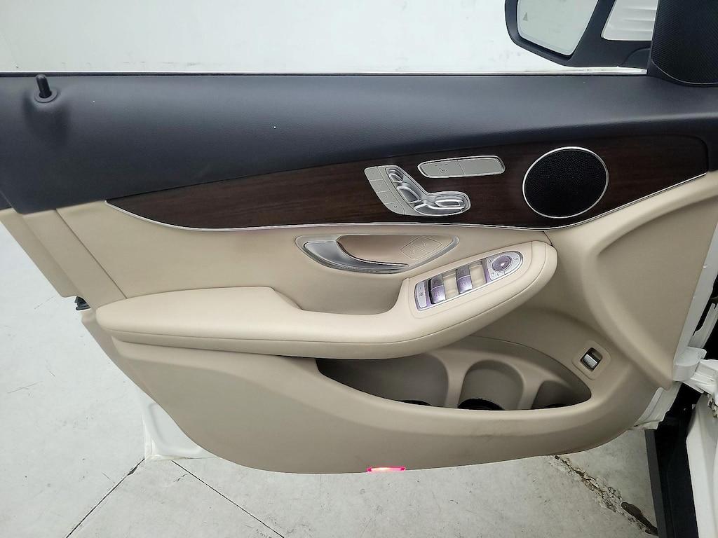 used 2022 Mercedes-Benz GLC 300 car, priced at $27,998