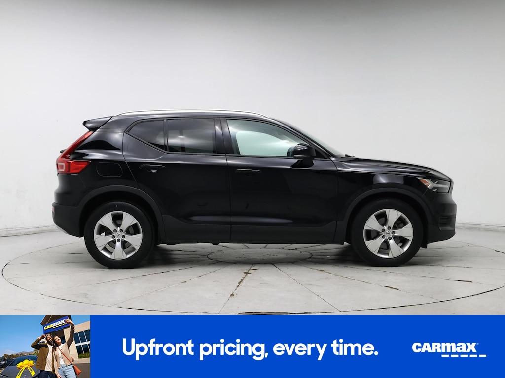 used 2019 Volvo XC40 car, priced at $22,998