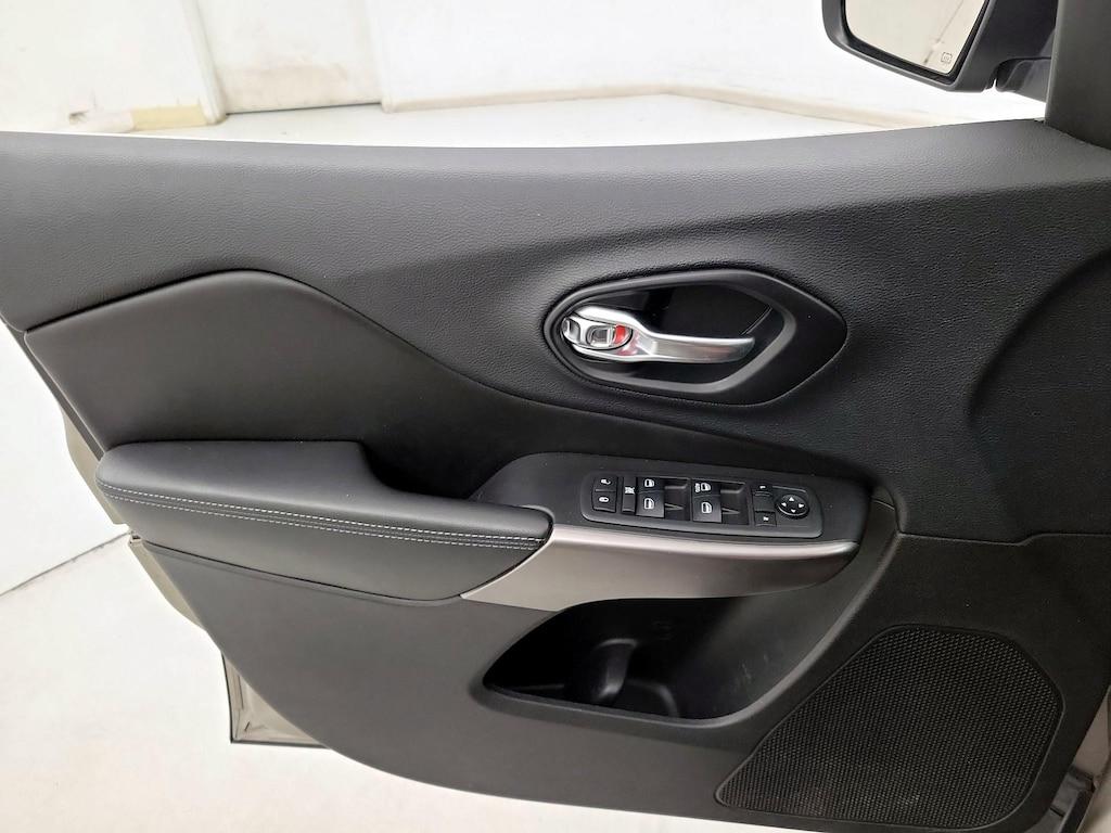 used 2019 Jeep Cherokee car, priced at $14,998