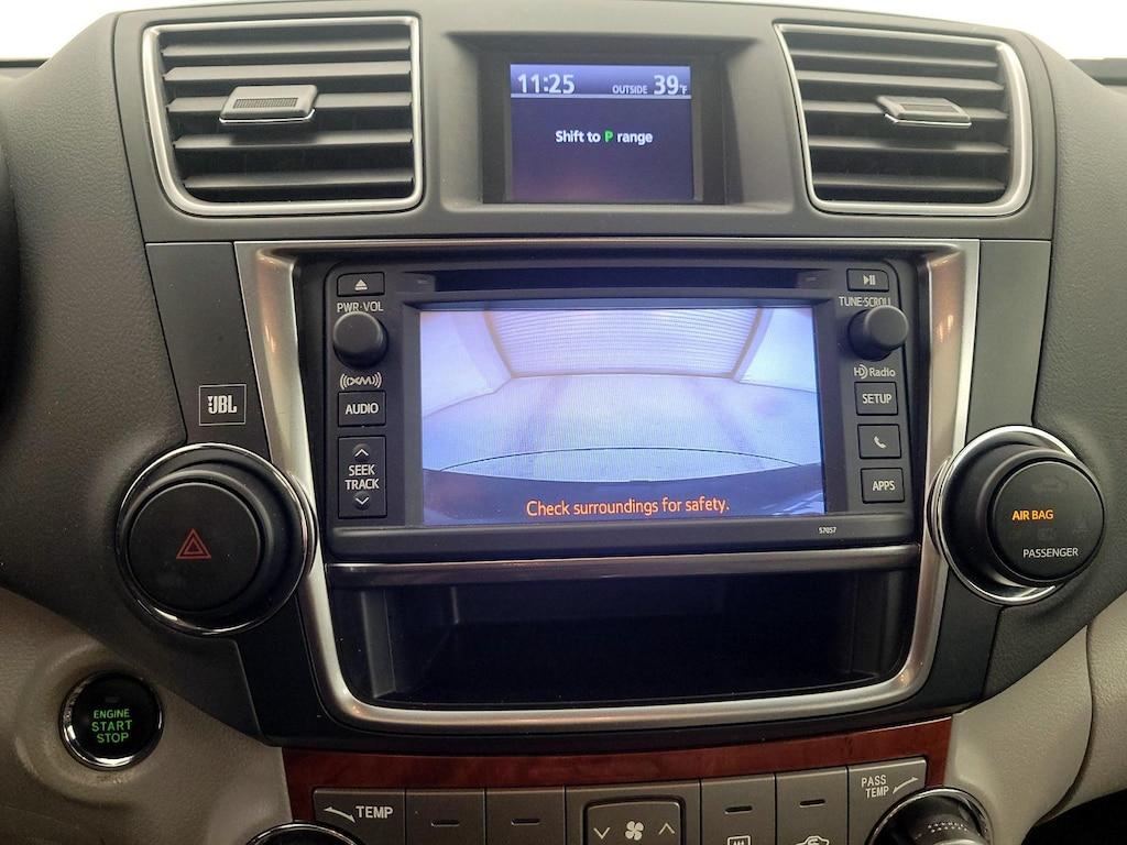 used 2013 Toyota Highlander car, priced at $26,998
