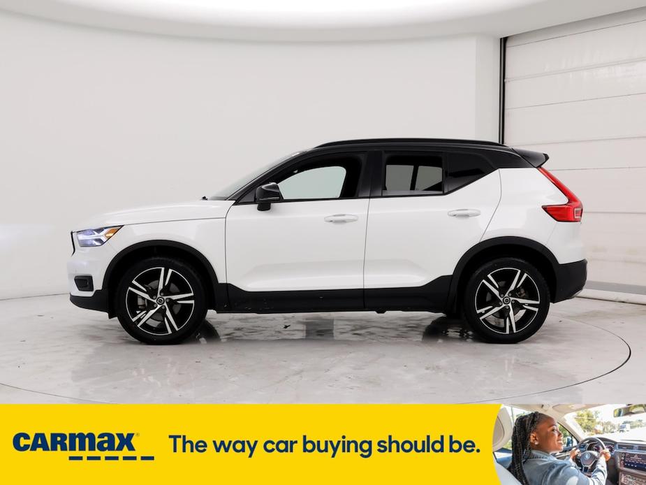 used 2020 Volvo XC40 car, priced at $25,998