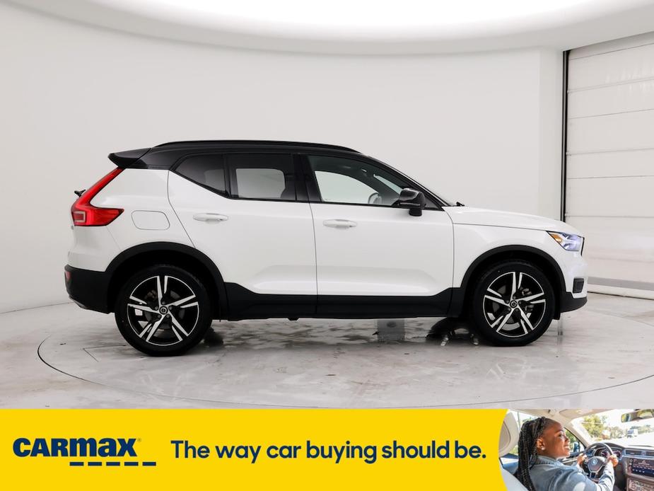 used 2020 Volvo XC40 car, priced at $25,998