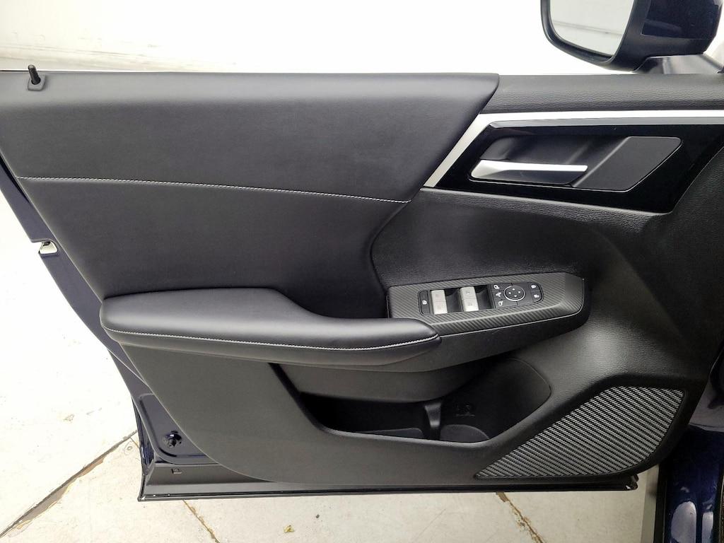 used 2024 Mitsubishi Outlander car, priced at $26,998