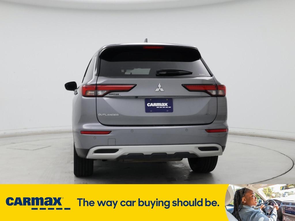 used 2022 Mitsubishi Outlander car, priced at $24,998