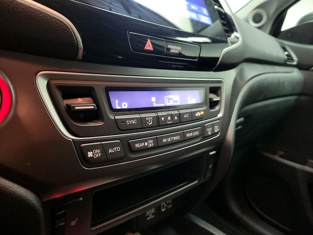 used 2022 Honda Pilot car, priced at $33,998