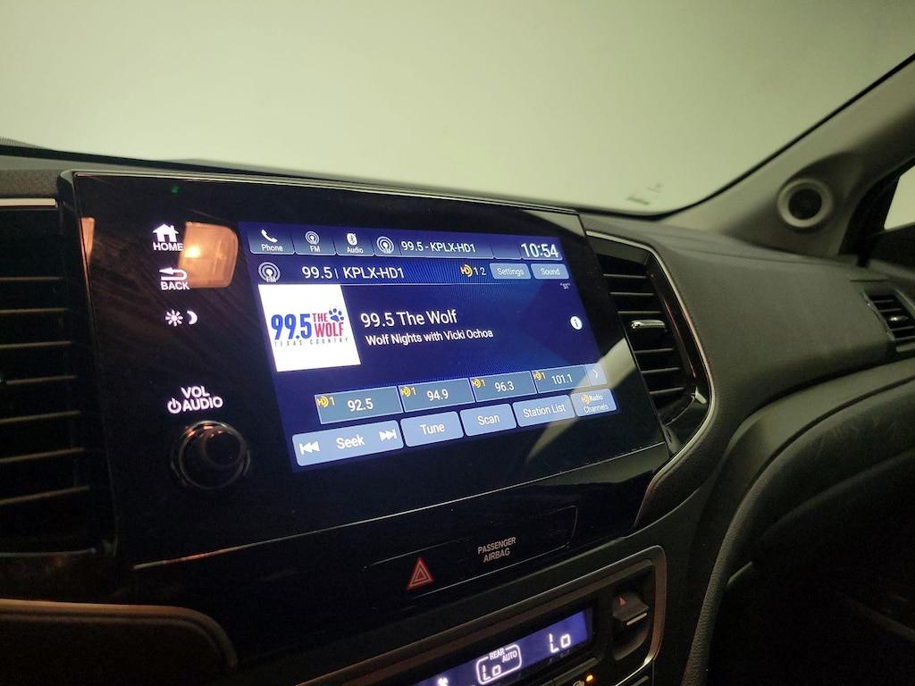 used 2022 Honda Pilot car, priced at $33,998
