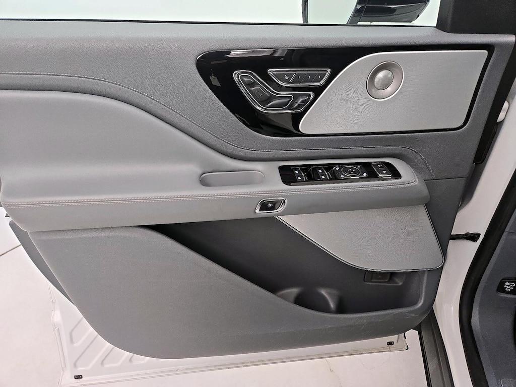 used 2020 Lincoln Aviator car, priced at $37,998