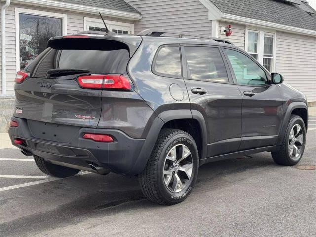 used 2015 Jeep Cherokee car, priced at $13,798