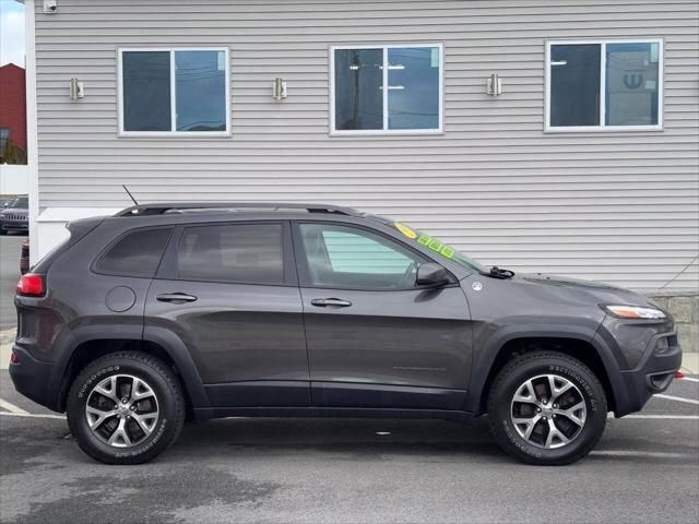 used 2015 Jeep Cherokee car, priced at $13,798