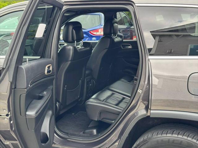 used 2015 Jeep Grand Cherokee car, priced at $13,998