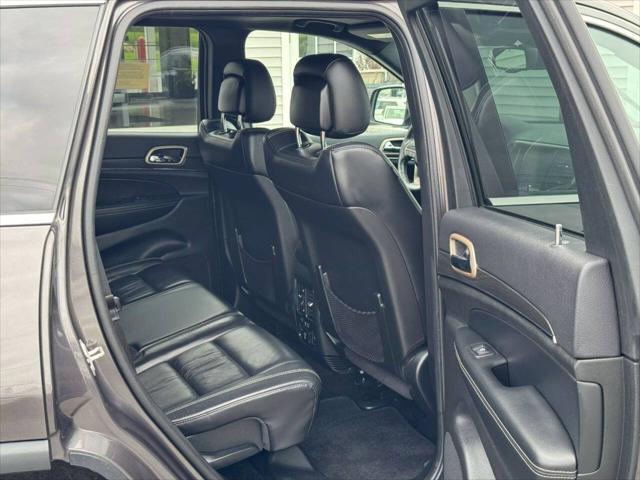 used 2015 Jeep Grand Cherokee car, priced at $13,998
