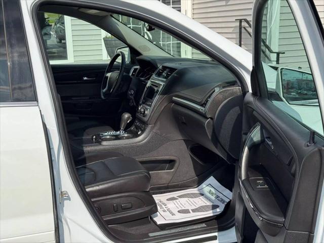 used 2017 GMC Acadia Limited car, priced at $11,998