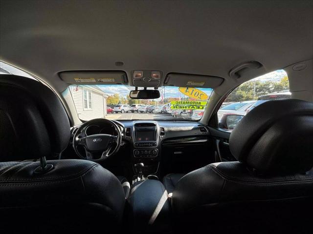 used 2014 Kia Sorento car, priced at $9,498