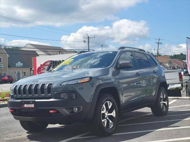 used 2014 Jeep Cherokee car, priced at $12,998