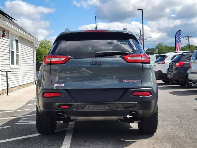 used 2014 Jeep Cherokee car, priced at $12,998