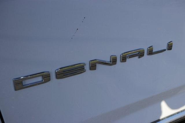 new 2026 GMC Yukon XL car, priced at $99,475