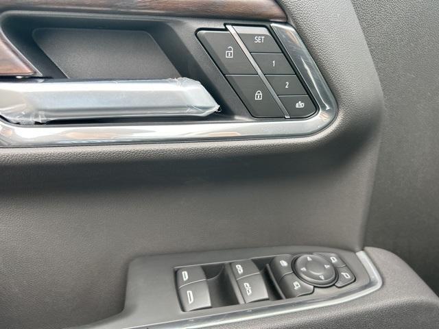 new 2025 GMC Sierra 1500 car, priced at $51,555