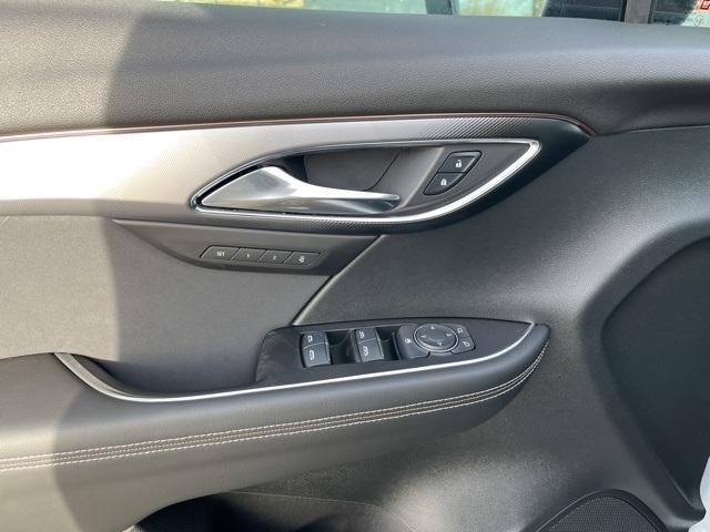new 2025 Buick Envision car, priced at $36,895